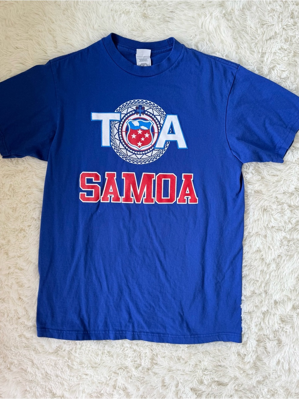 Toa Samoa Blue Graphic Tee - Bold Red & White Print
